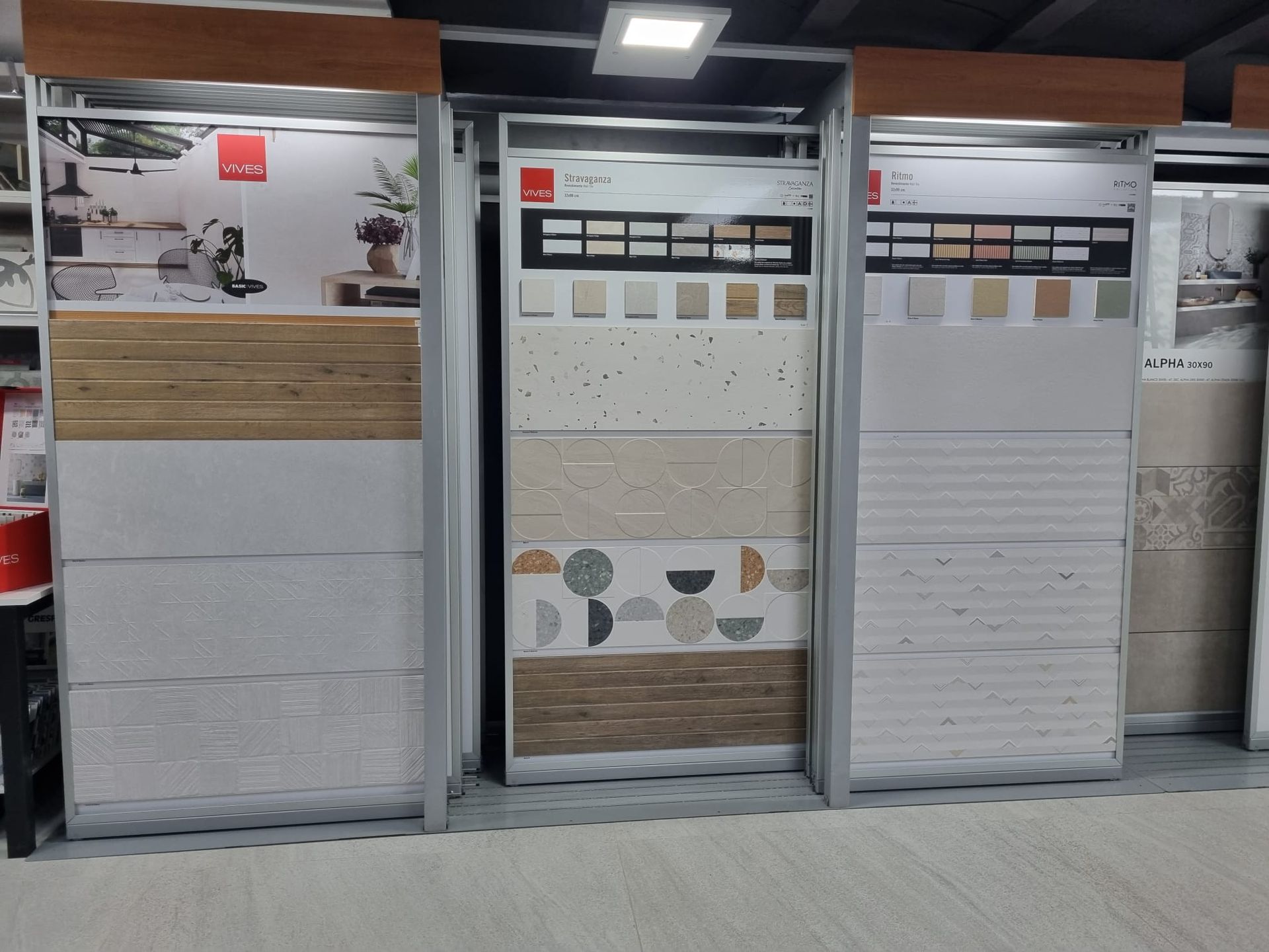 ENEN Alter VES 45 GRES VIVES BASIC VIVES CO VIVES Stravaganza H STRAVAGANZA AUDADE DI ES Ritmo A DAS RITMO ALPHA 30X9