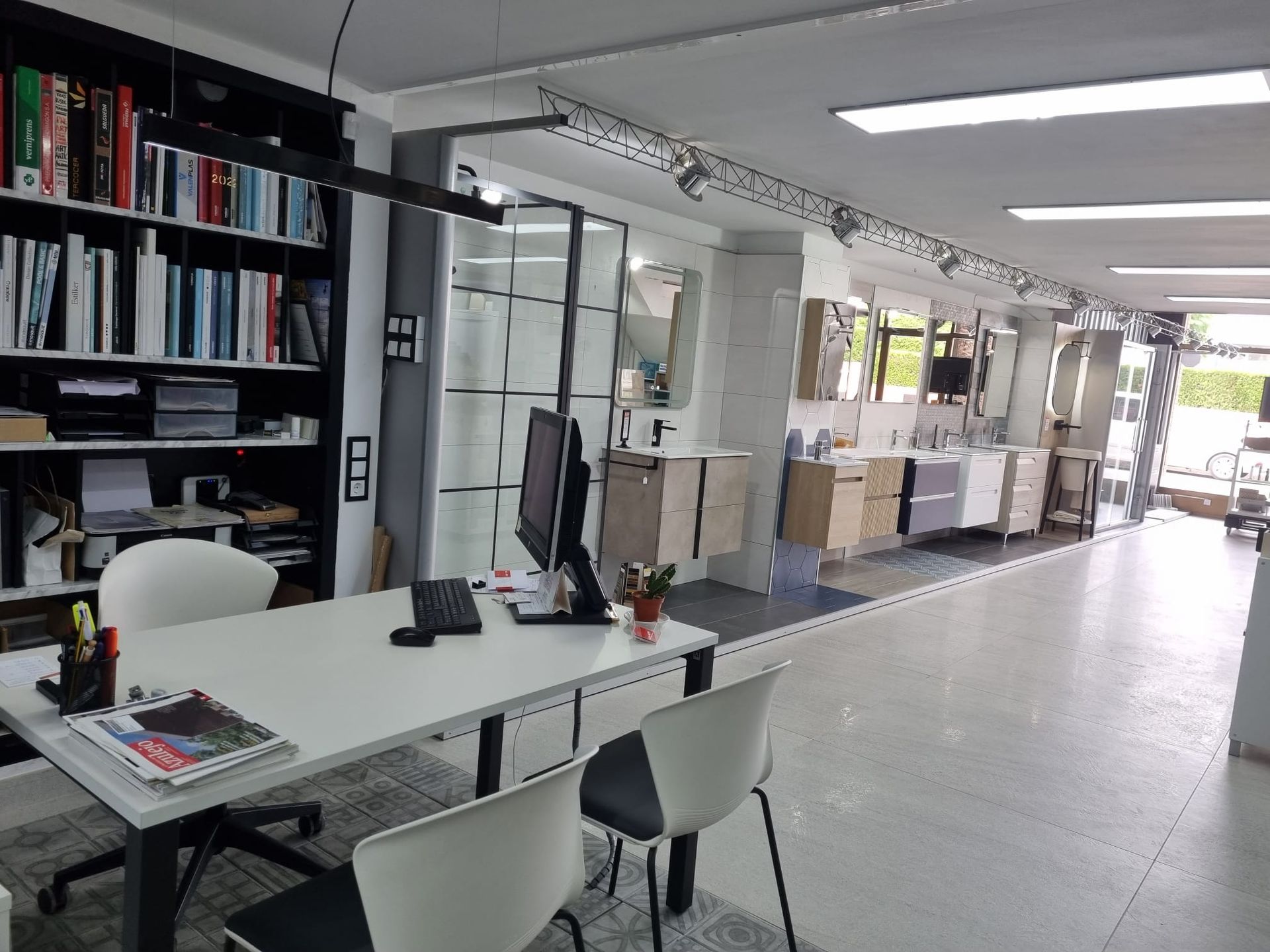 00 oor Azulejo SHIMAH JK men mommal t r DEVISE EER EN moovit 12V Orainbow POOL & BASIC Estilker p verniprens PREFANO MGON SA TERCOCER A VALENPLAS SALGUEDA FREDIMA